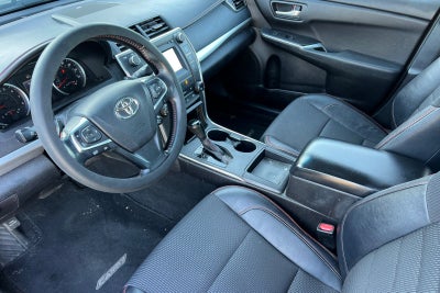 2016 Toyota Camry SE