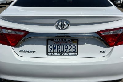 2017 Toyota Camry SE