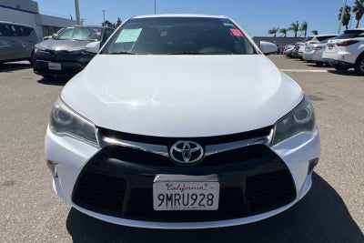2017 Toyota Camry SE