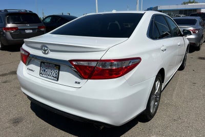 2017 Toyota Camry SE