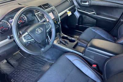 2017 Toyota Camry SE