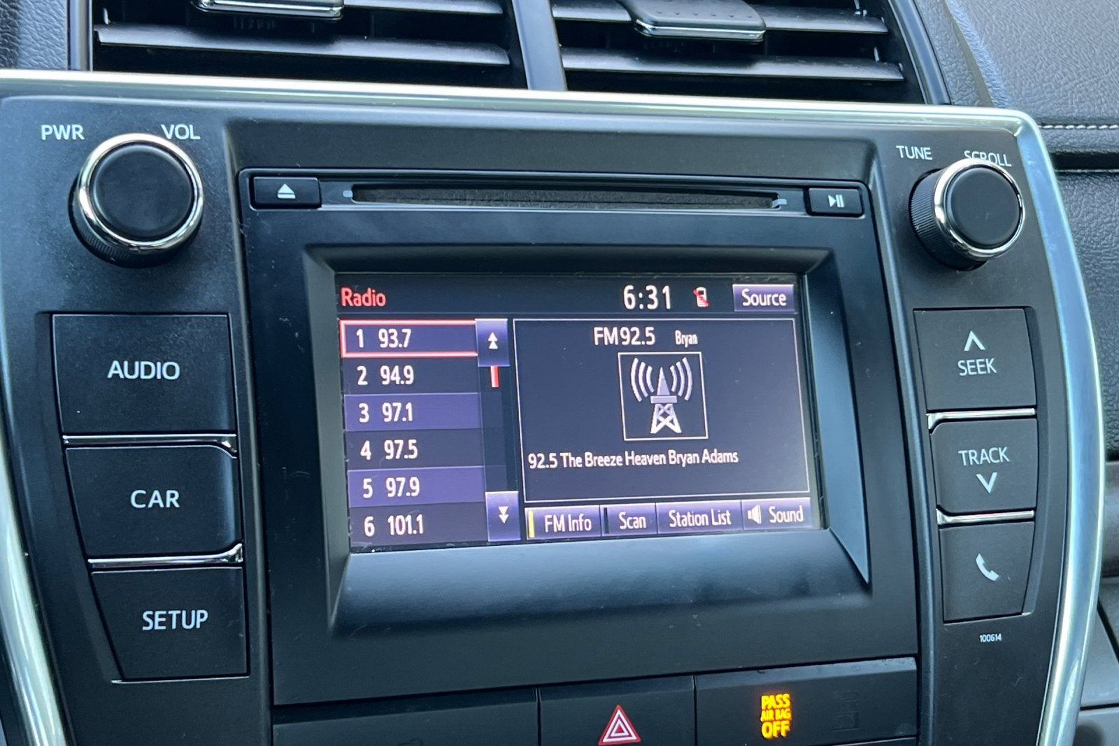 2017 Toyota Camry LE