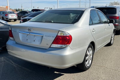 2005 Toyota Camry XLE