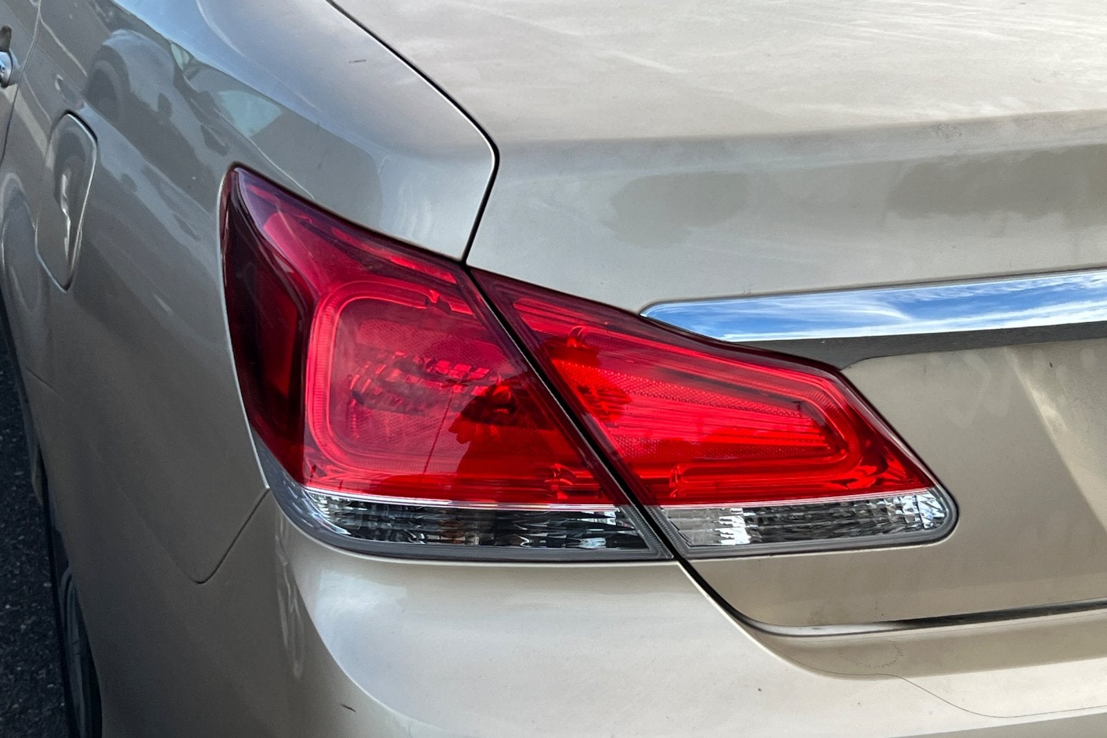 2011 Toyota Avalon Limited