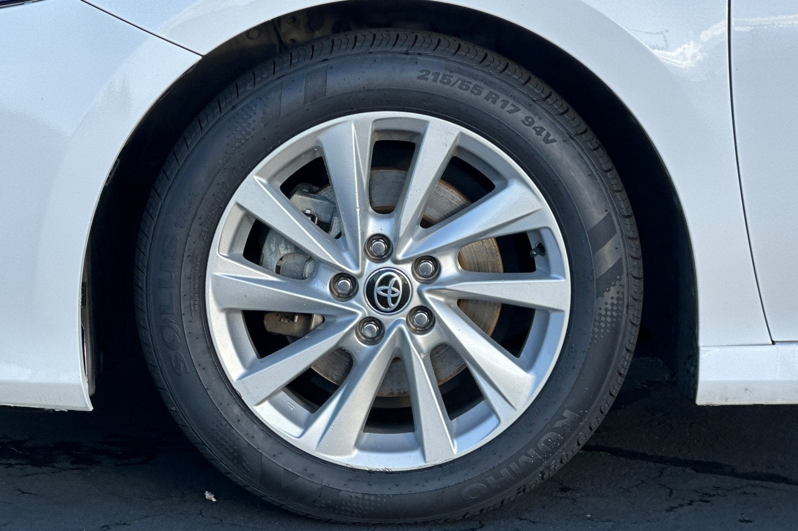 2023 Toyota Camry LE