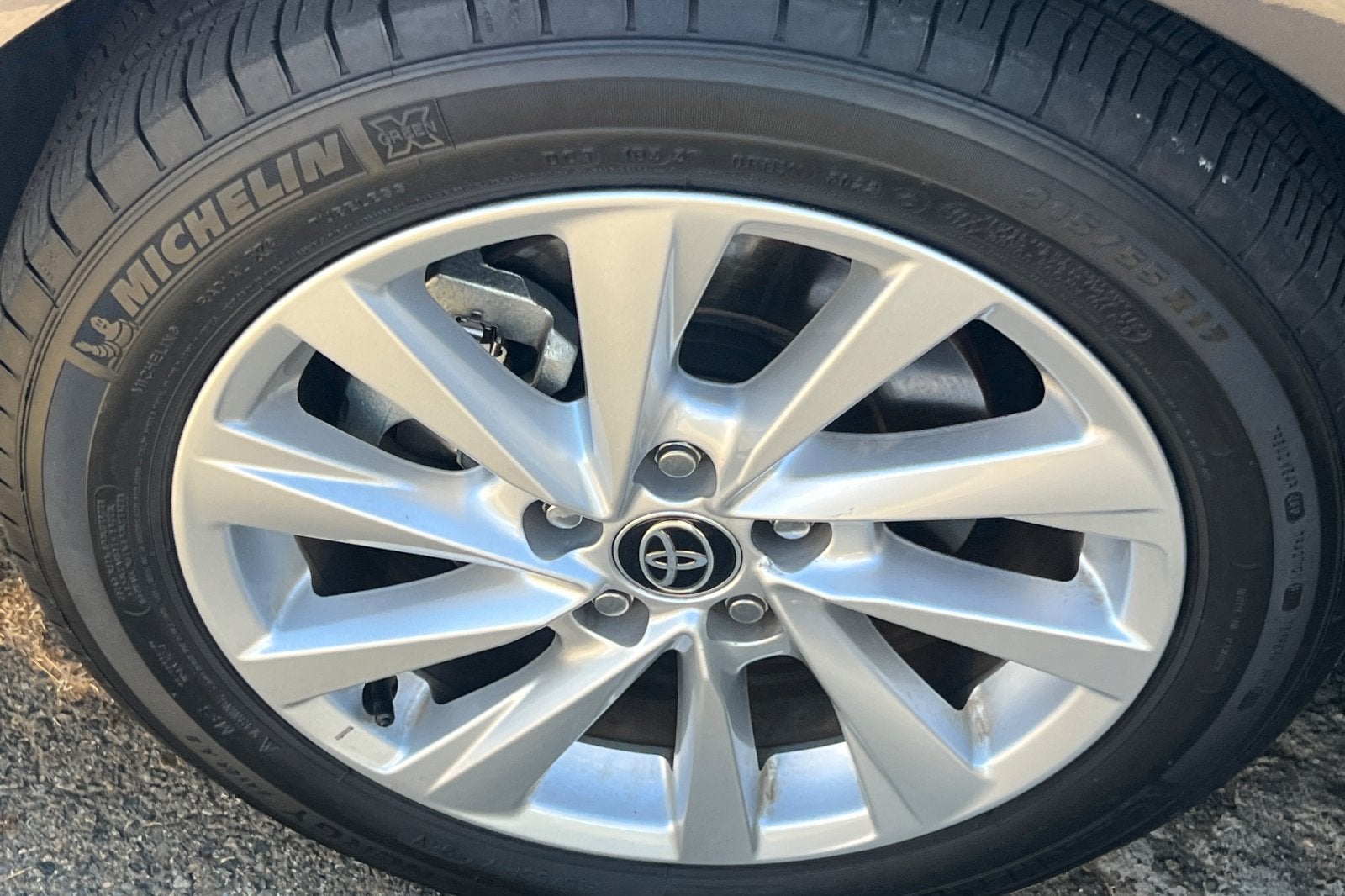 2023 Toyota Camry LE
