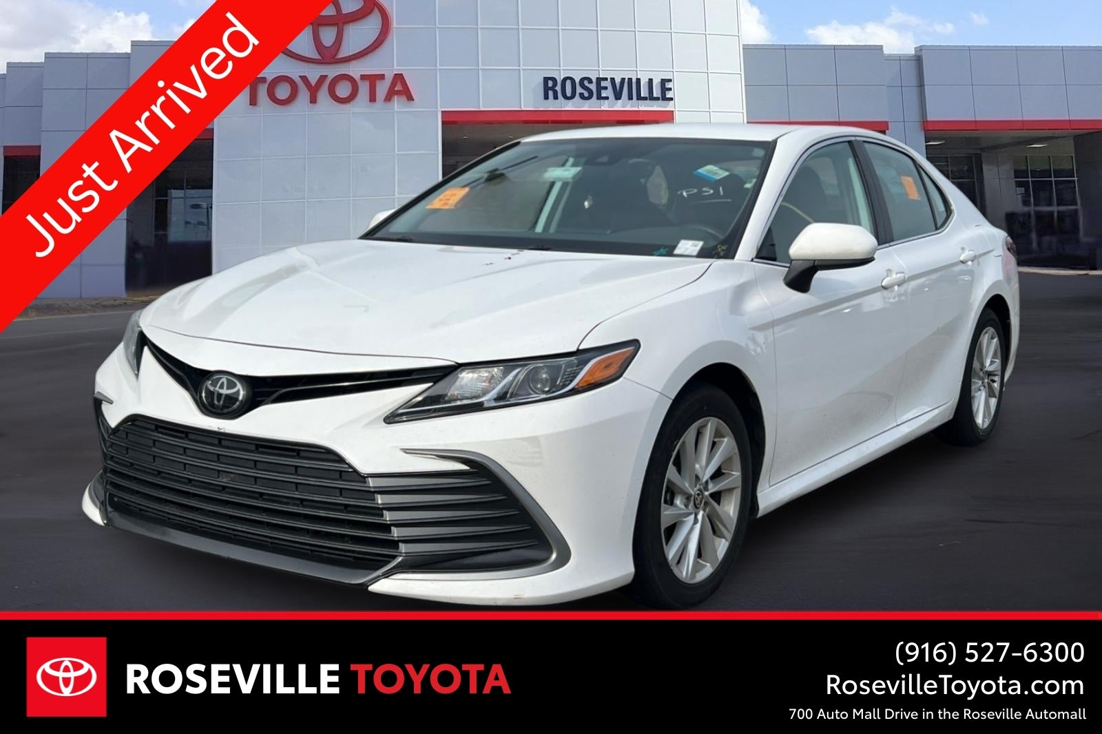 2024 Toyota Camry LE