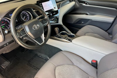2022 Toyota Camry Hybrid LE