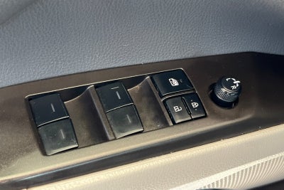 2022 Toyota Camry Hybrid LE