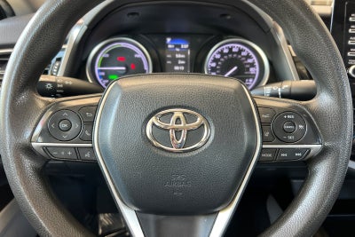 2022 Toyota Camry Hybrid LE
