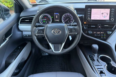 2022 Toyota Camry Hybrid LE
