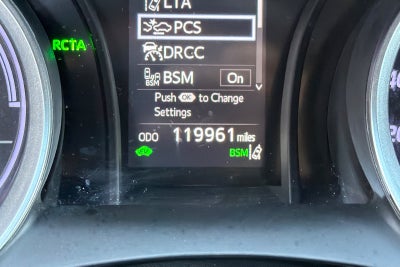 2022 Toyota Camry Hybrid LE