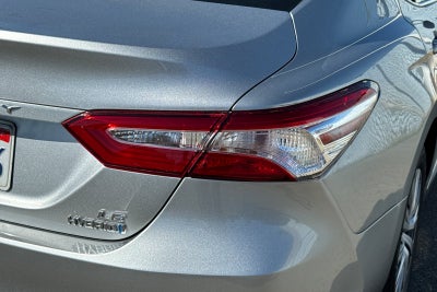 2020 Toyota Camry Hybrid LE