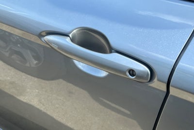 2023 Toyota Camry Hybrid LE