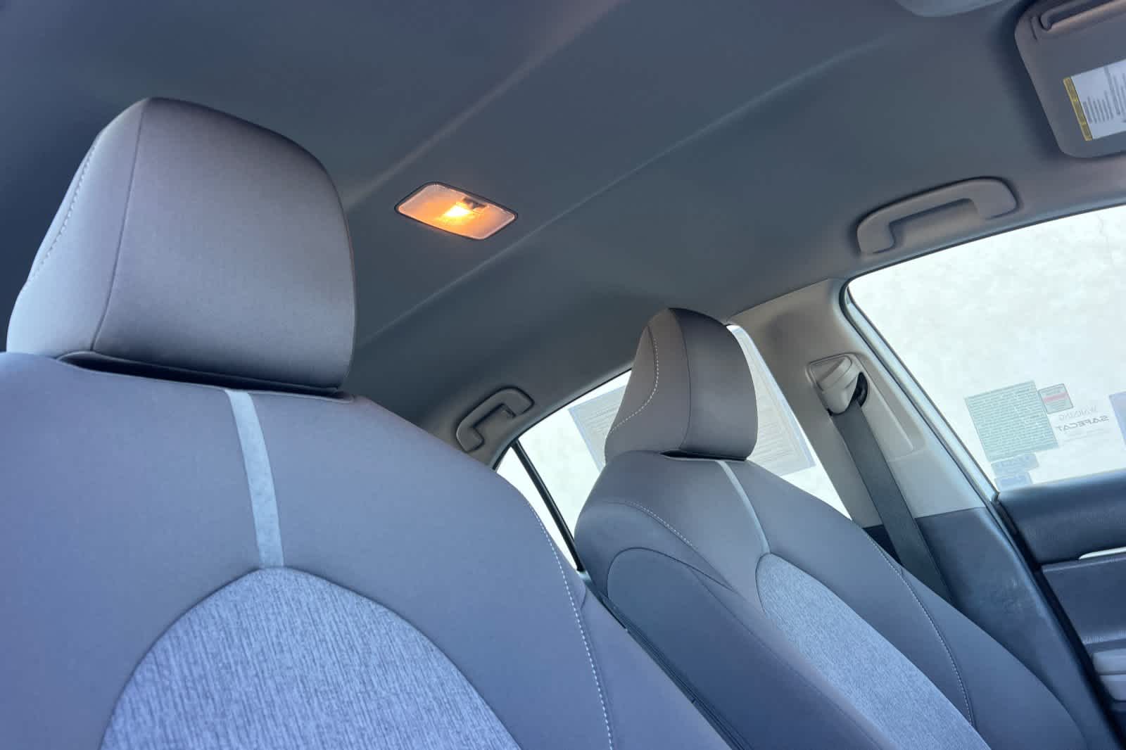 2023 Toyota Camry Hybrid LE