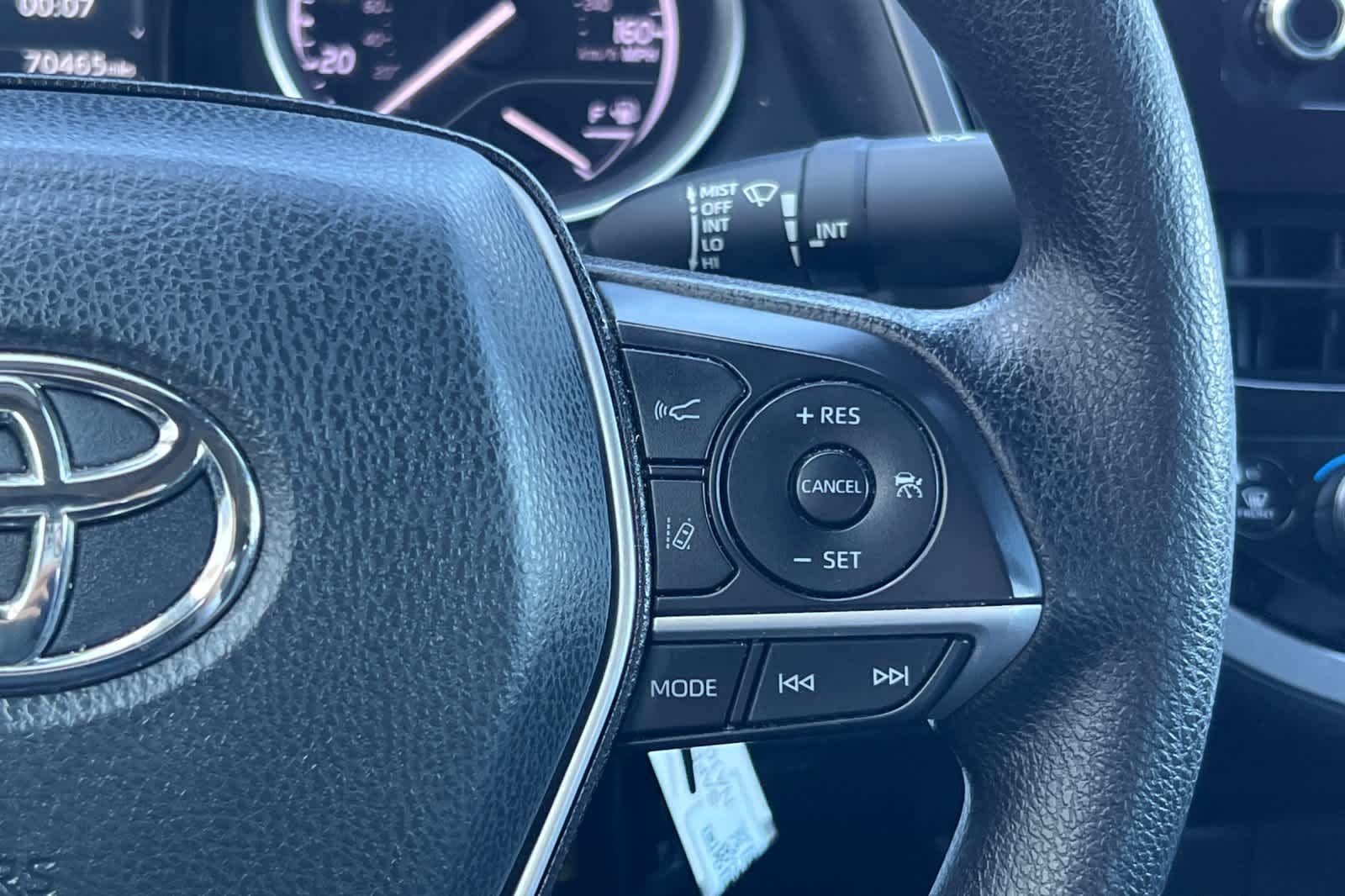 2023 Toyota Camry Hybrid LE