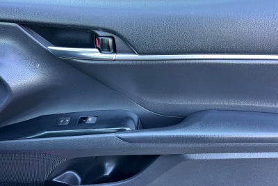 2020 Toyota Camry Hybrid LE
