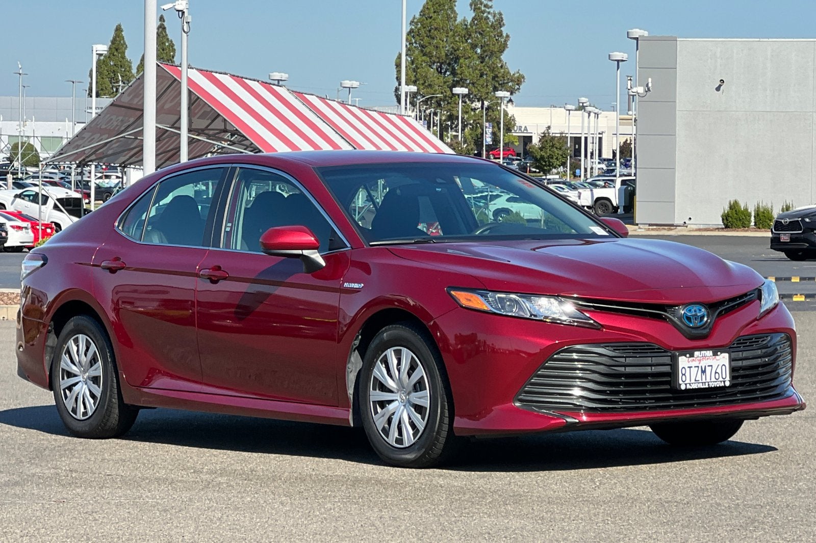 2020 Toyota Camry Hybrid LE