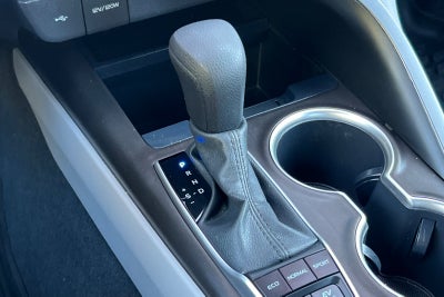2023 Toyota Camry Hybrid LE