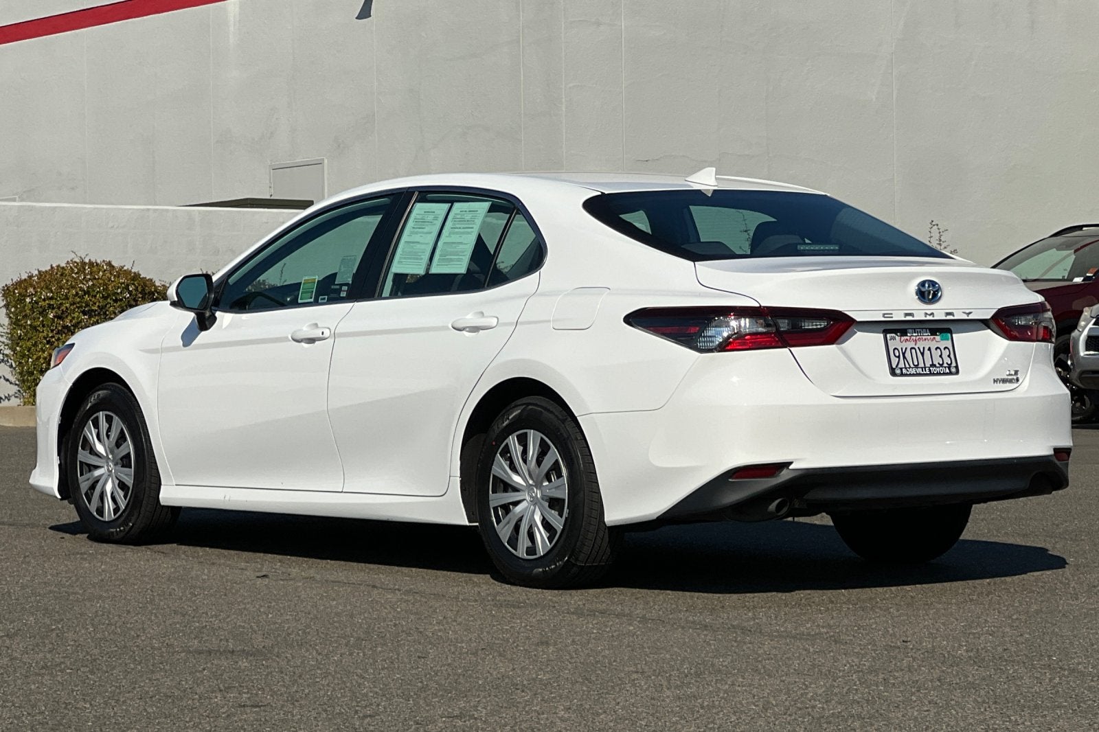 2023 Toyota Camry Hybrid LE