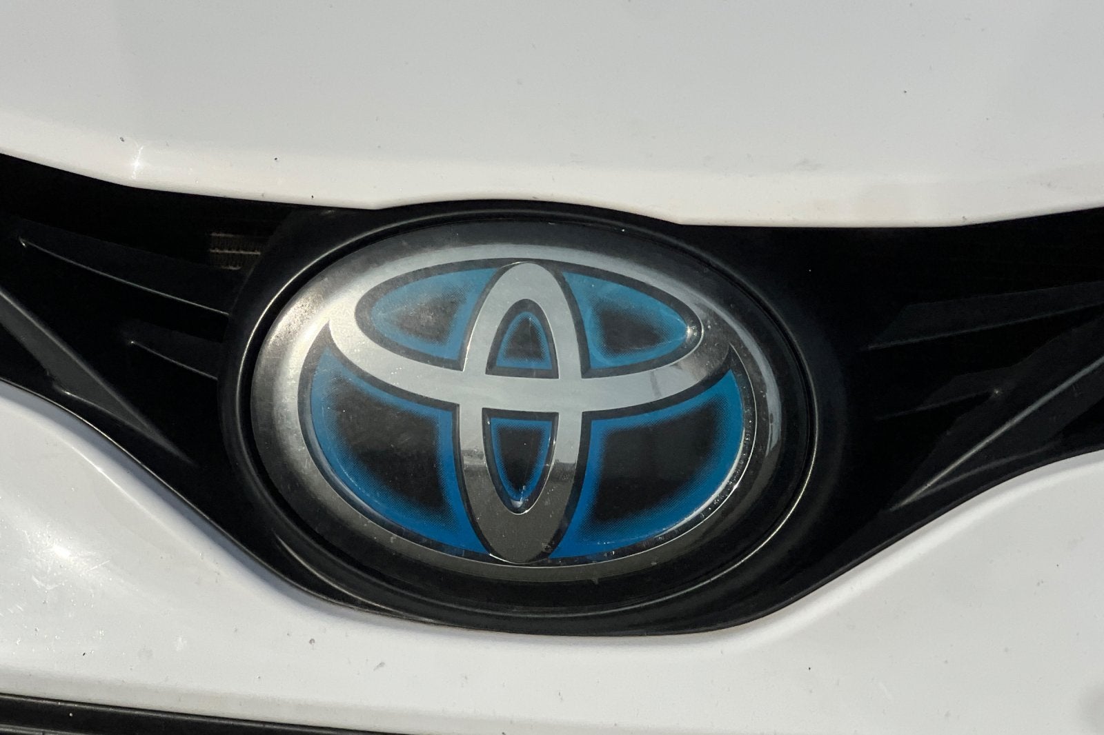 2021 Toyota Camry Hybrid LE