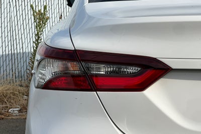 2021 Toyota Camry Hybrid LE