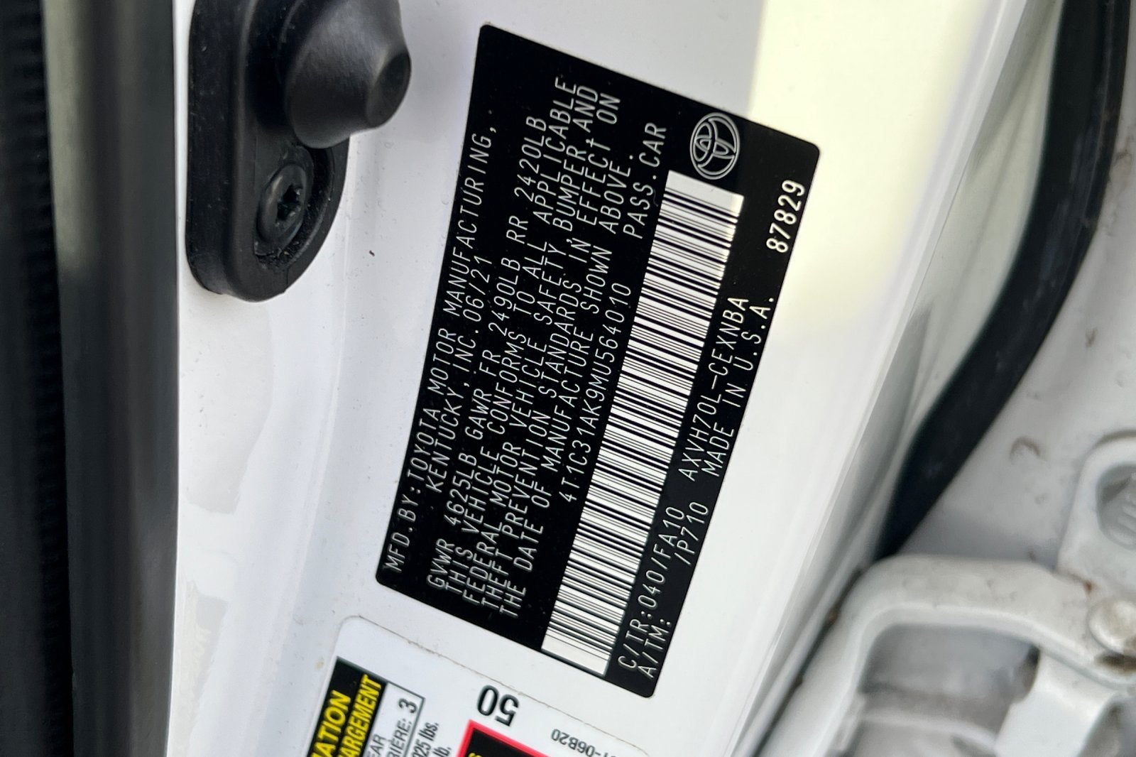 2021 Toyota Camry Hybrid LE