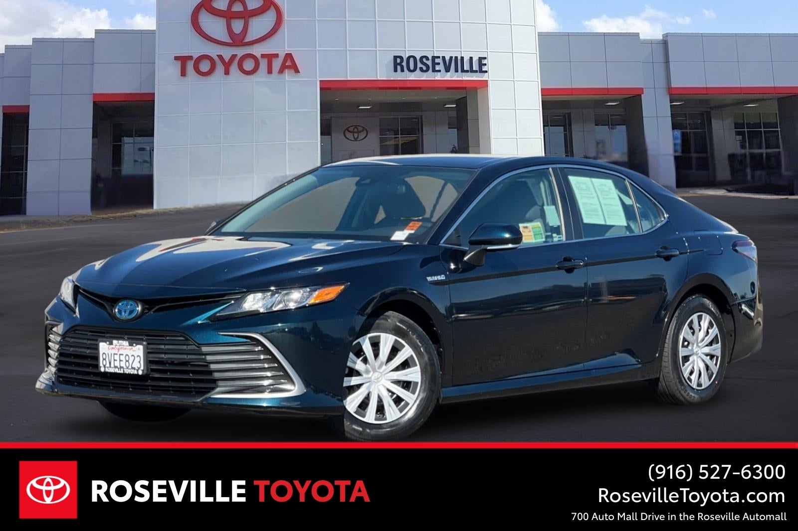 2021 Toyota Camry Hybrid LE