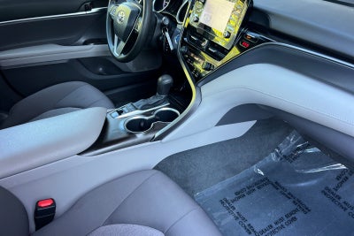 2021 Toyota Camry Hybrid LE