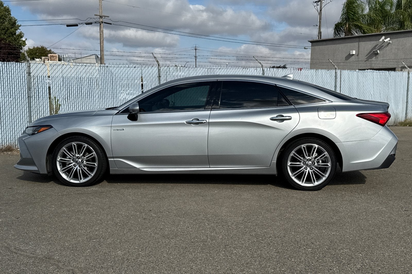 2021 Toyota Avalon Hybrid Limited
