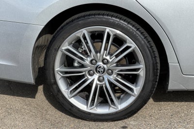 2021 Toyota Avalon Hybrid Limited