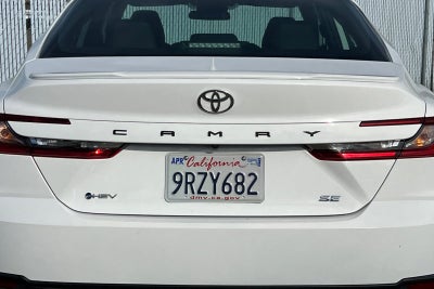 2025 Toyota Camry SE
