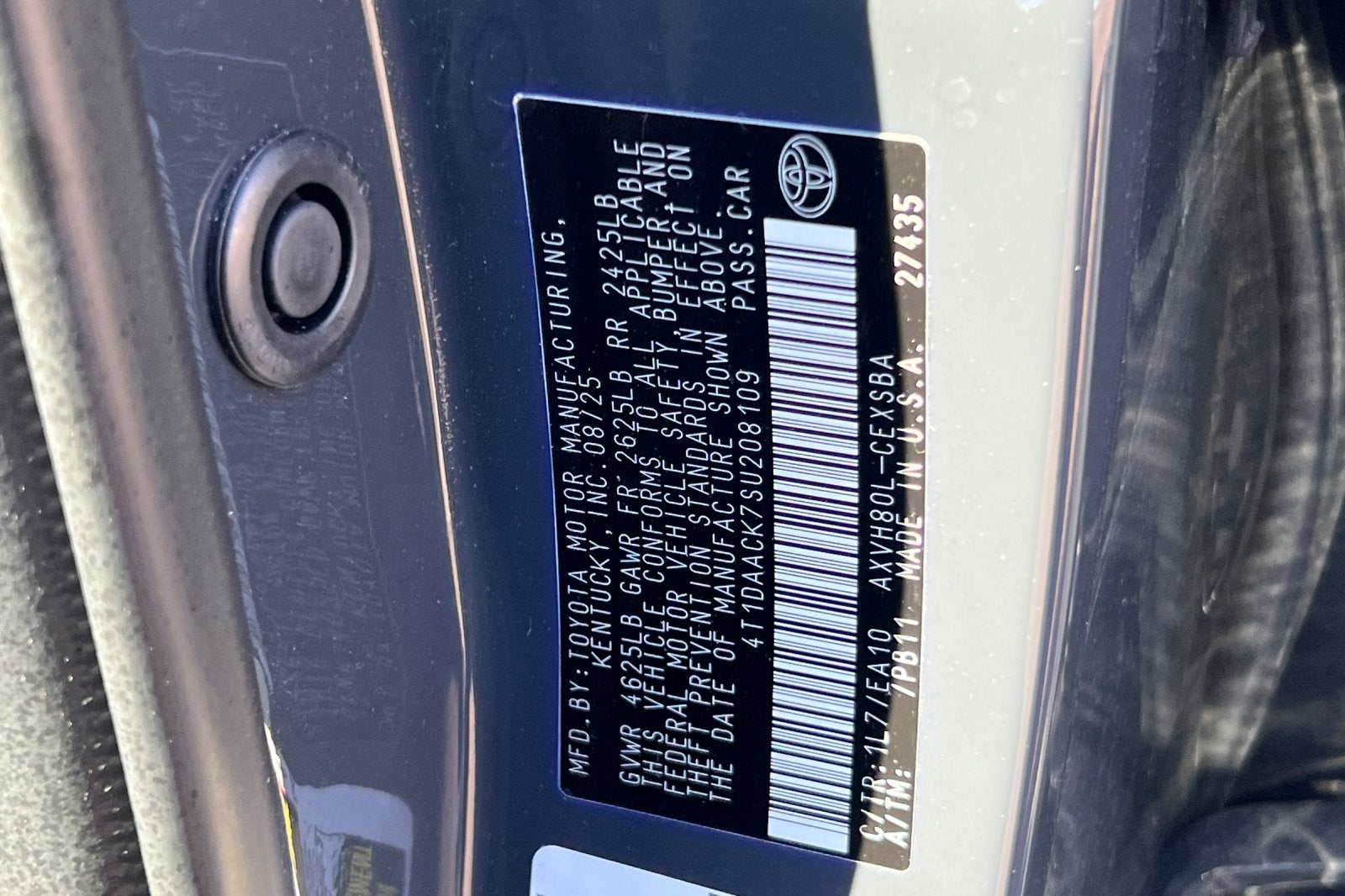 2025 Toyota Camry SE