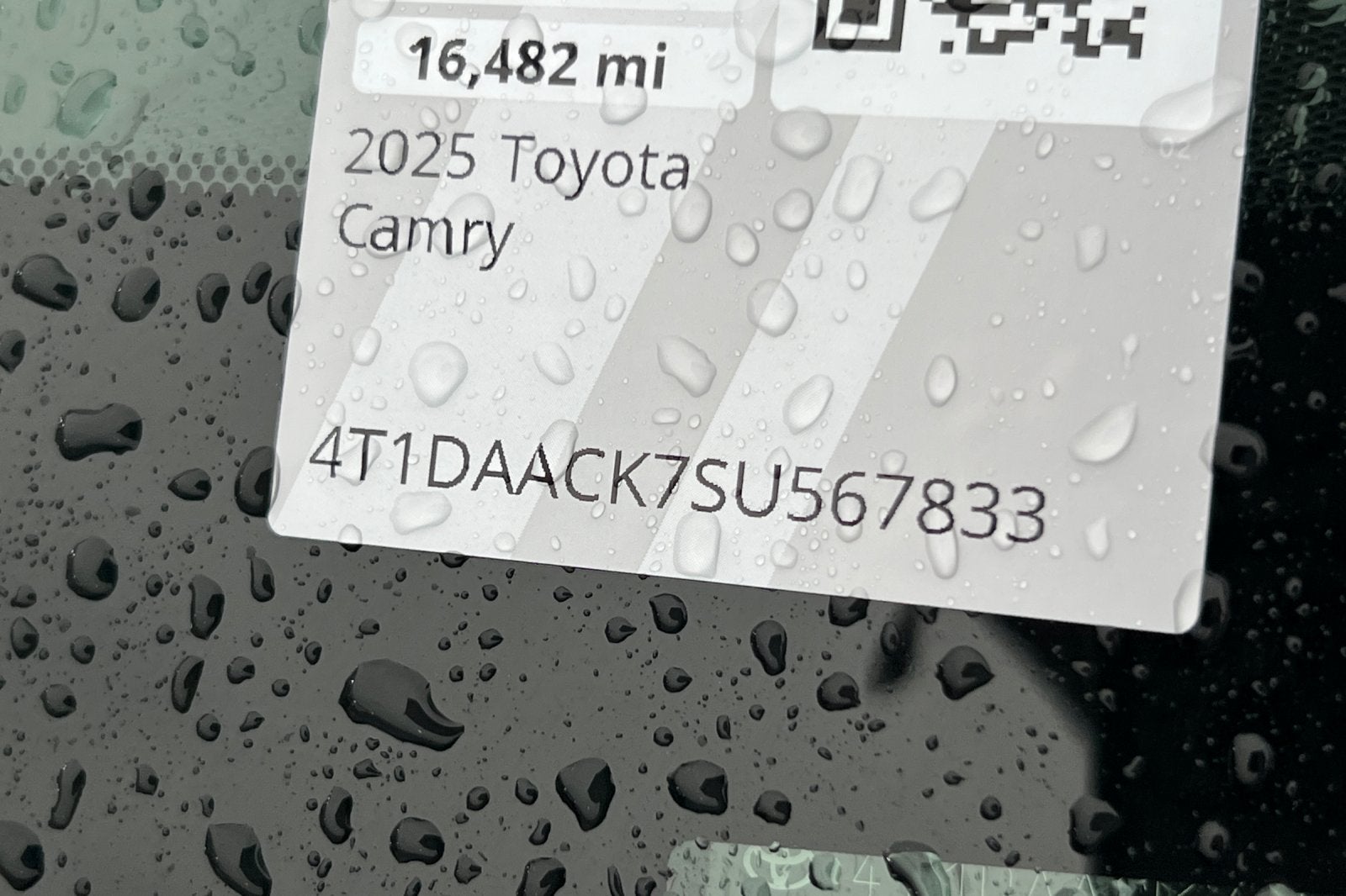 2025 Toyota Camry SE