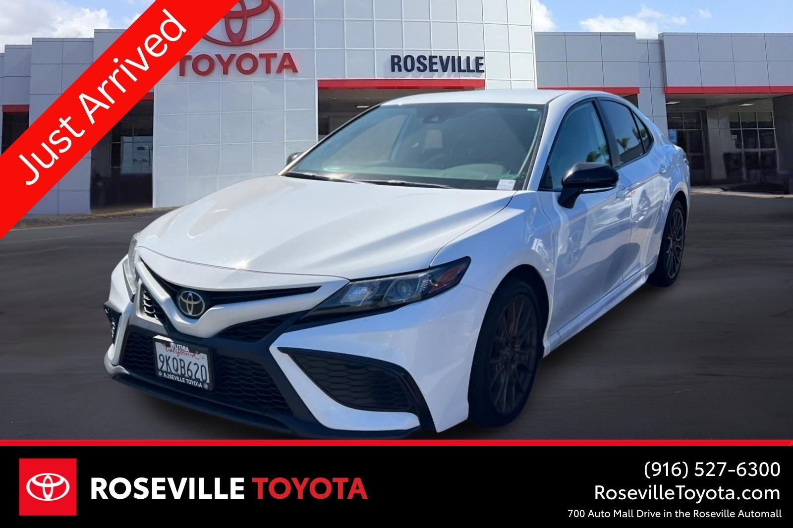 2024 Toyota Camry SE Nightshade