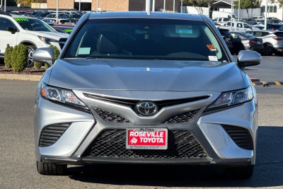 2020 Toyota Camry SE