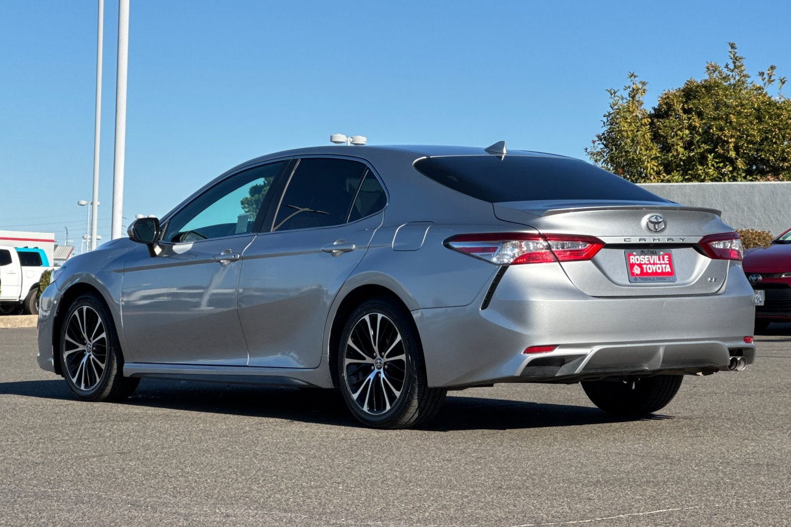 2020 Toyota Camry SE
