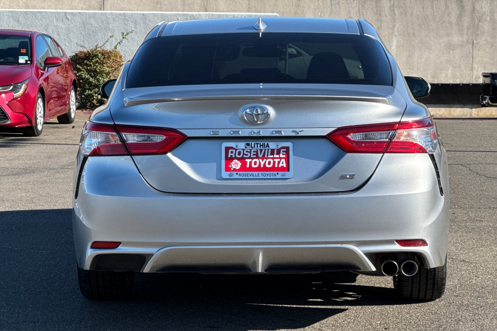 2020 Toyota Camry SE