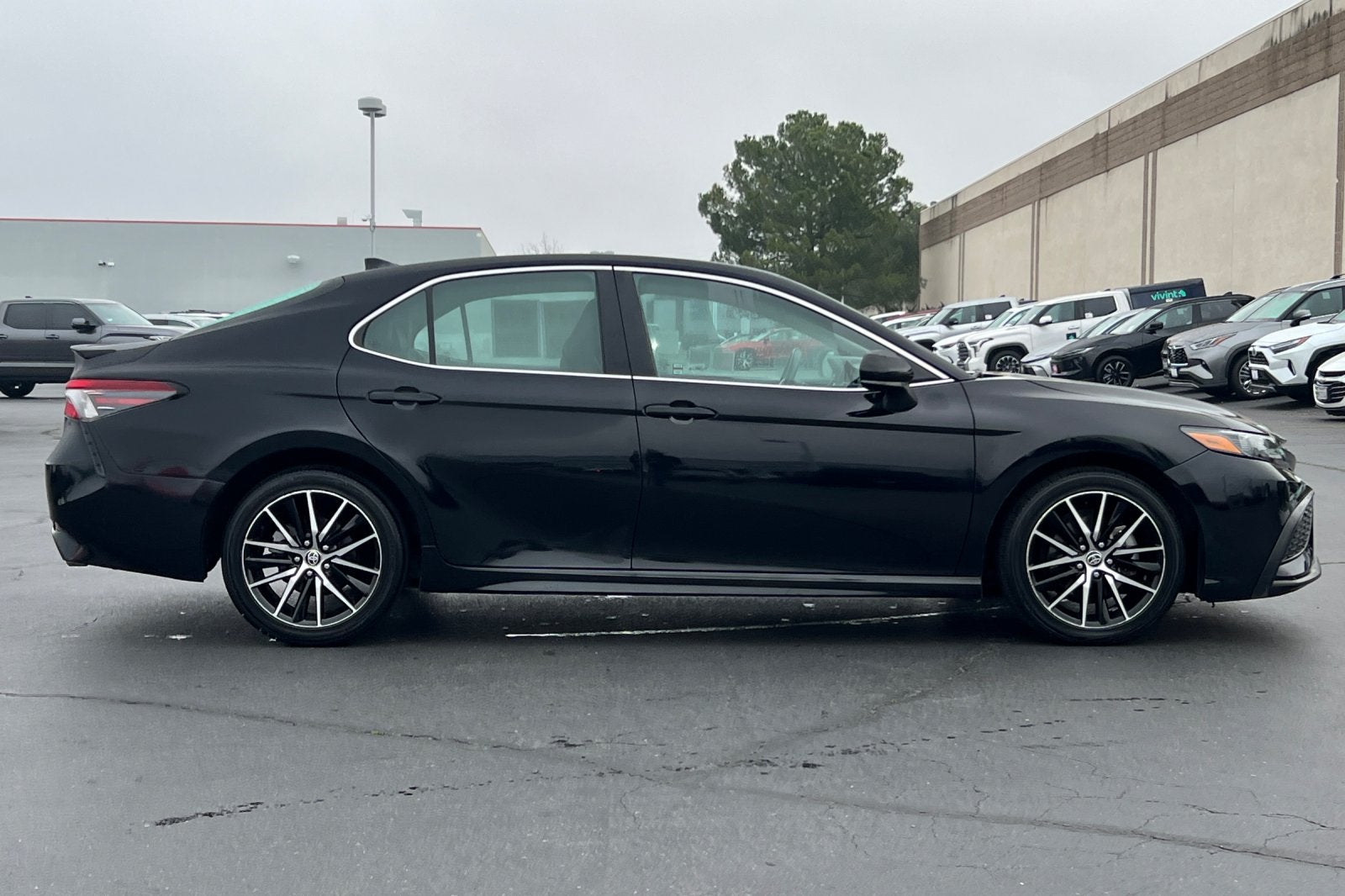 2021 Toyota Camry SE