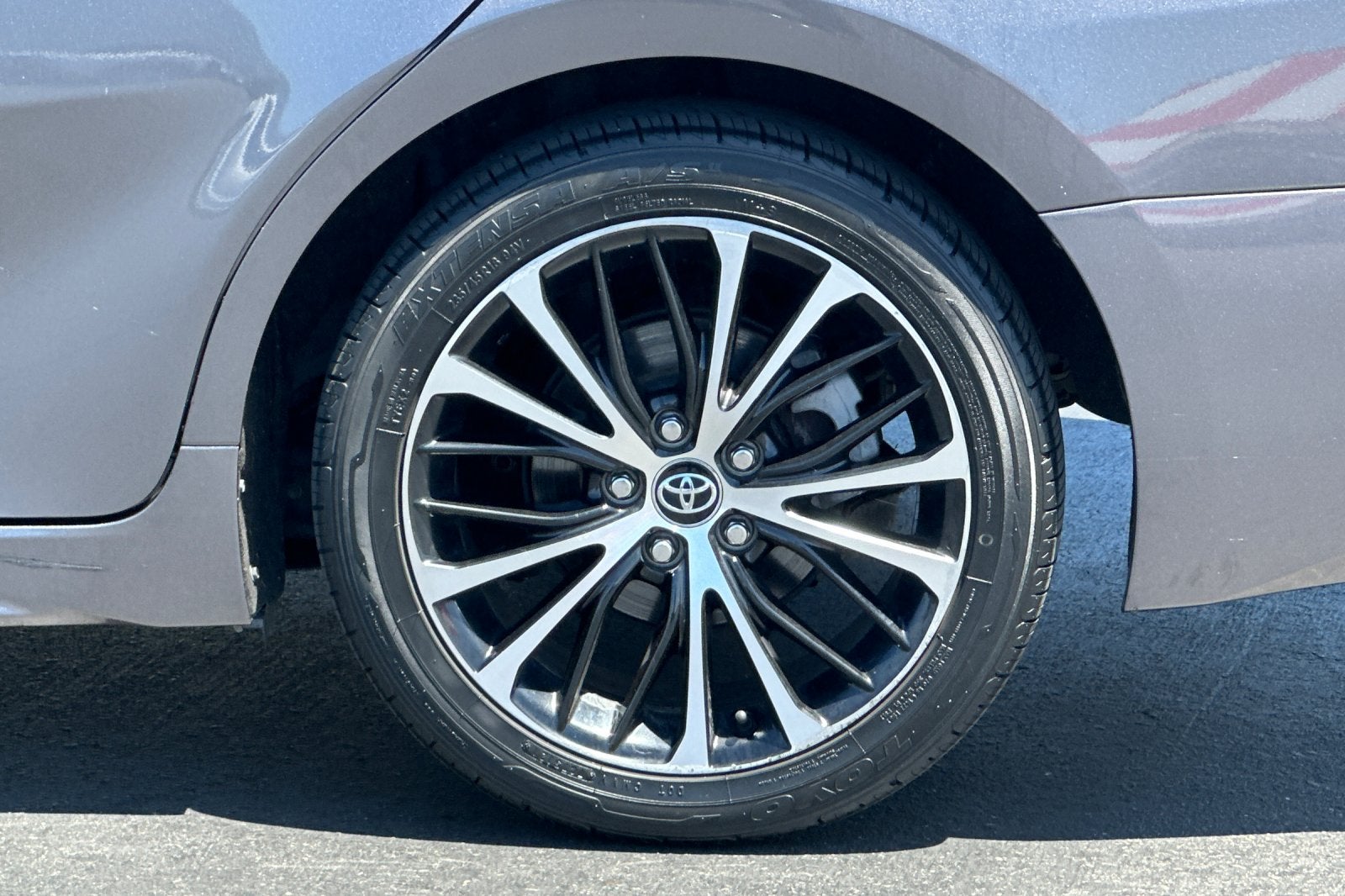 2020 Toyota Camry SE