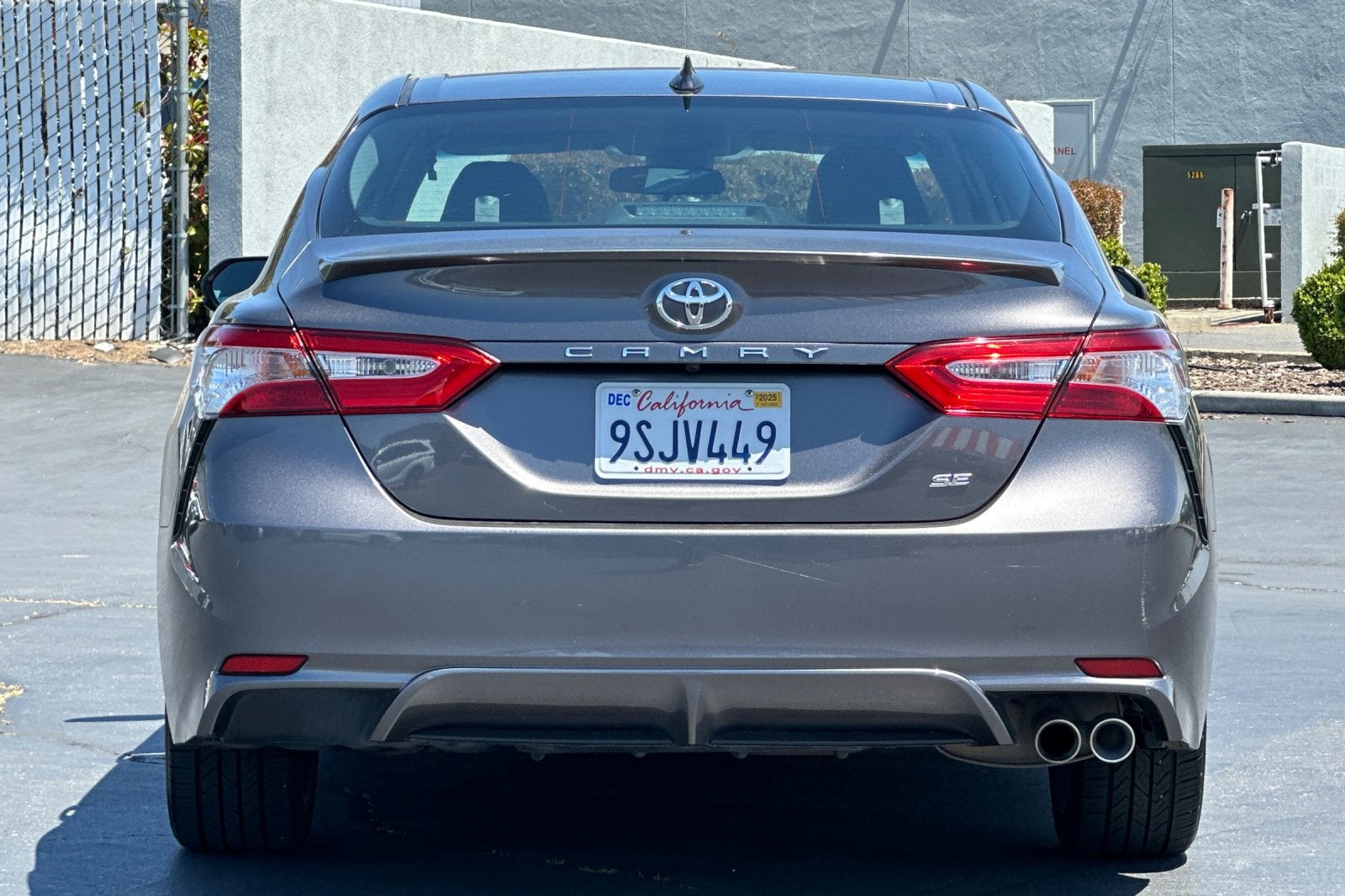 2020 Toyota Camry SE