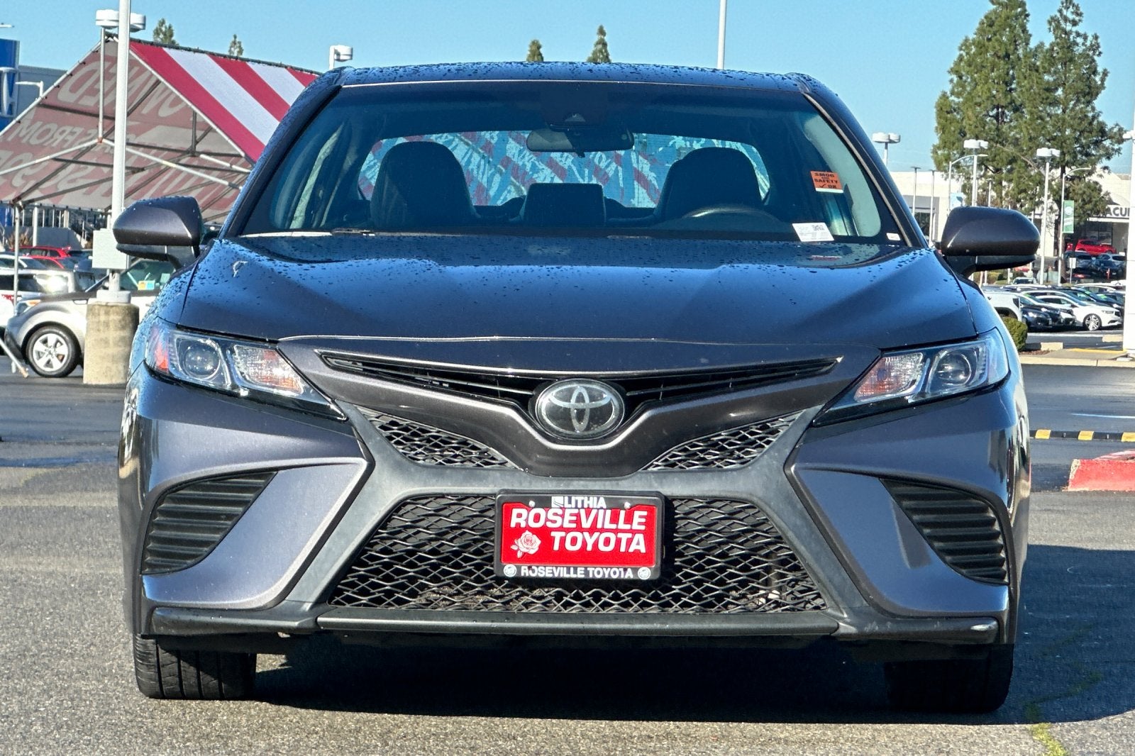 2020 Toyota Camry SE