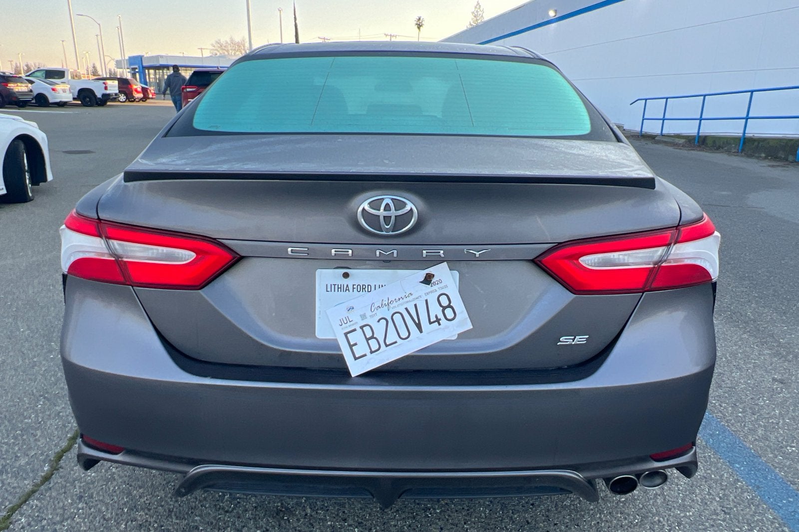 2020 Toyota Camry SE