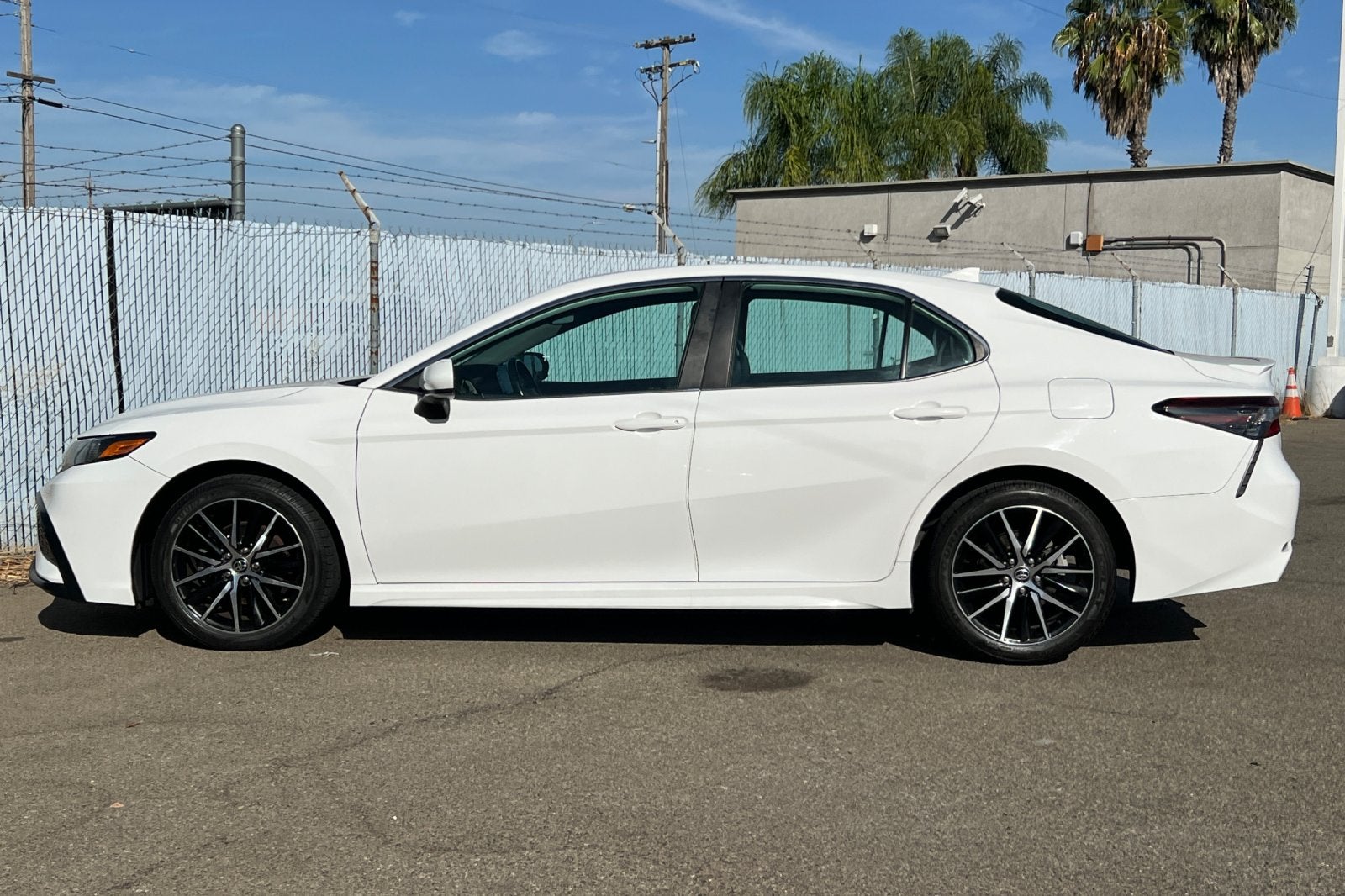 2021 Toyota Camry SE
