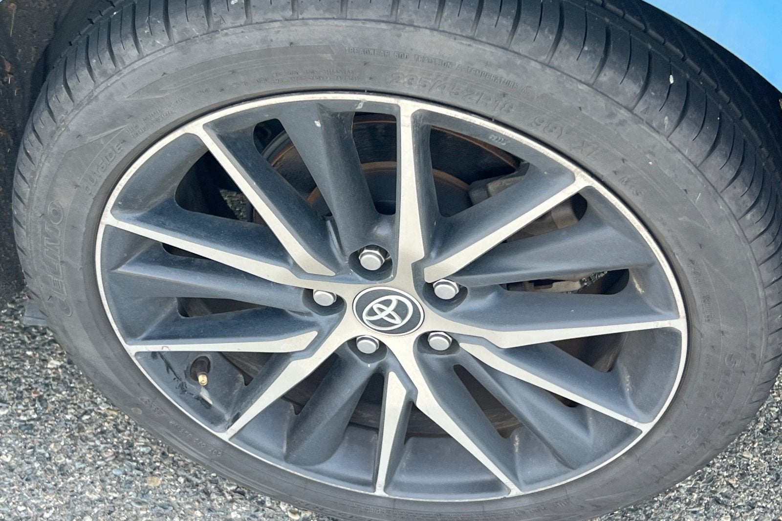 2023 Toyota Camry SE