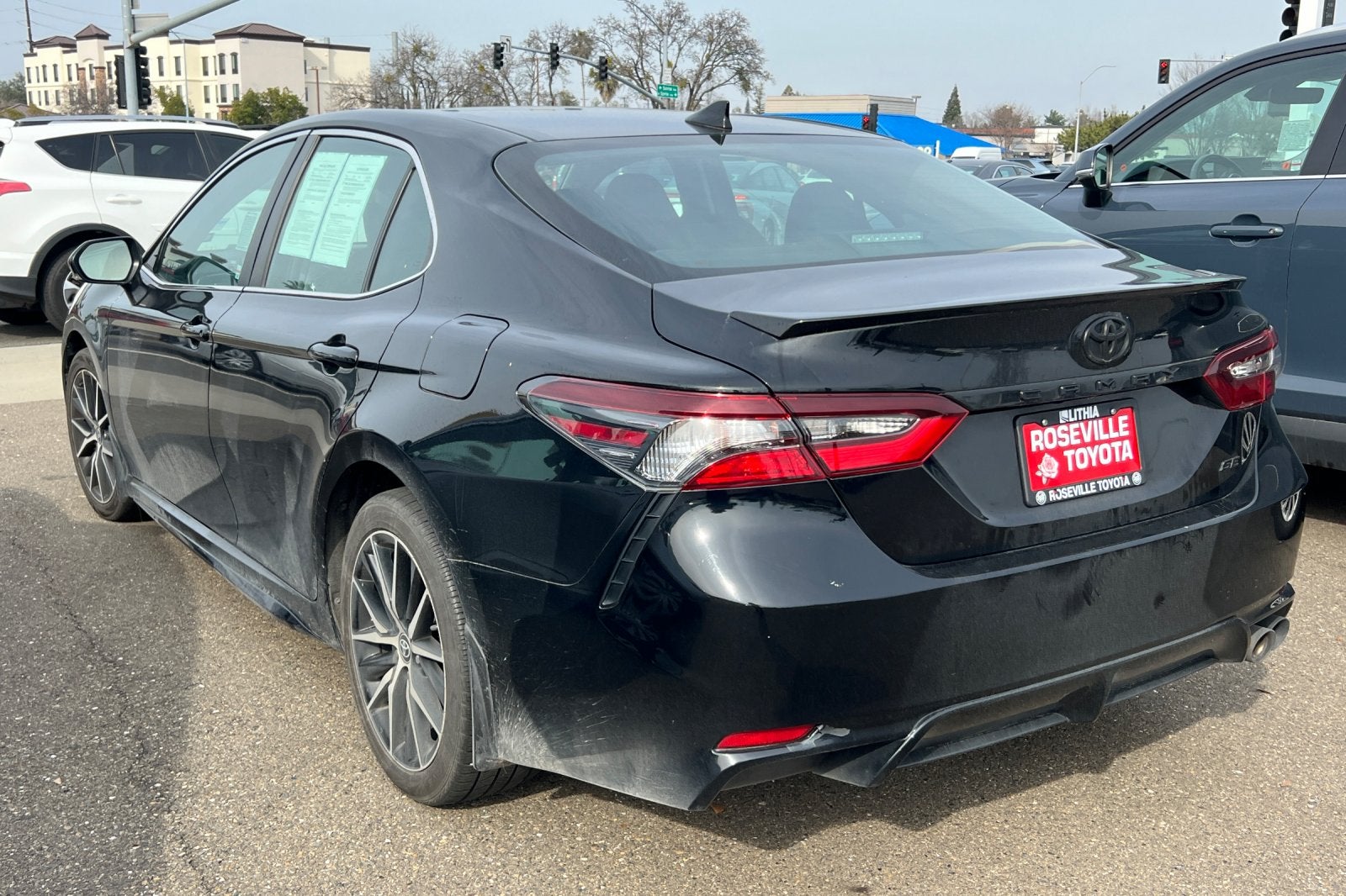 2023 Toyota Camry SE