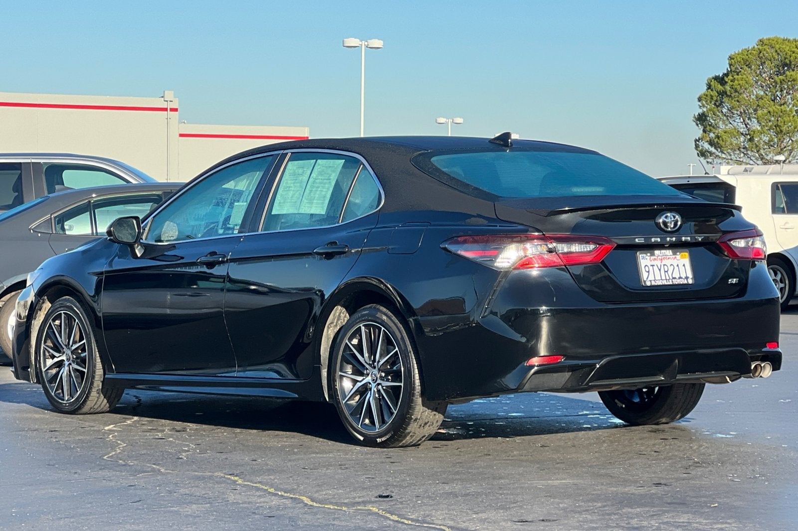 2021 Toyota Camry SE