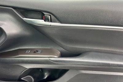 2023 Toyota Camry Hybrid SE Nightshade