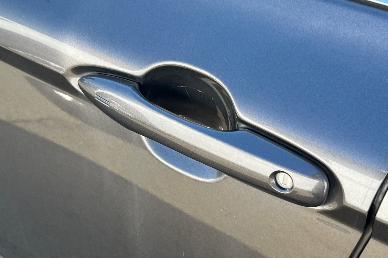 2021 Toyota Camry Hybrid XSE