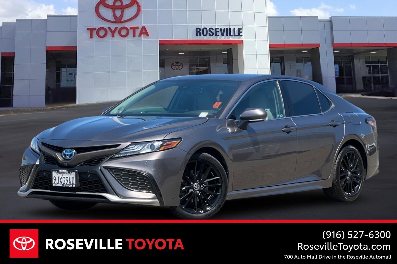 2024 Toyota Camry Hybrid XSE